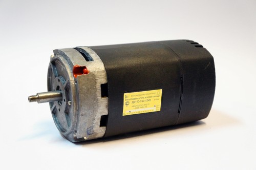 Электродвигатель для привода измельчителей зерна ДК110-750