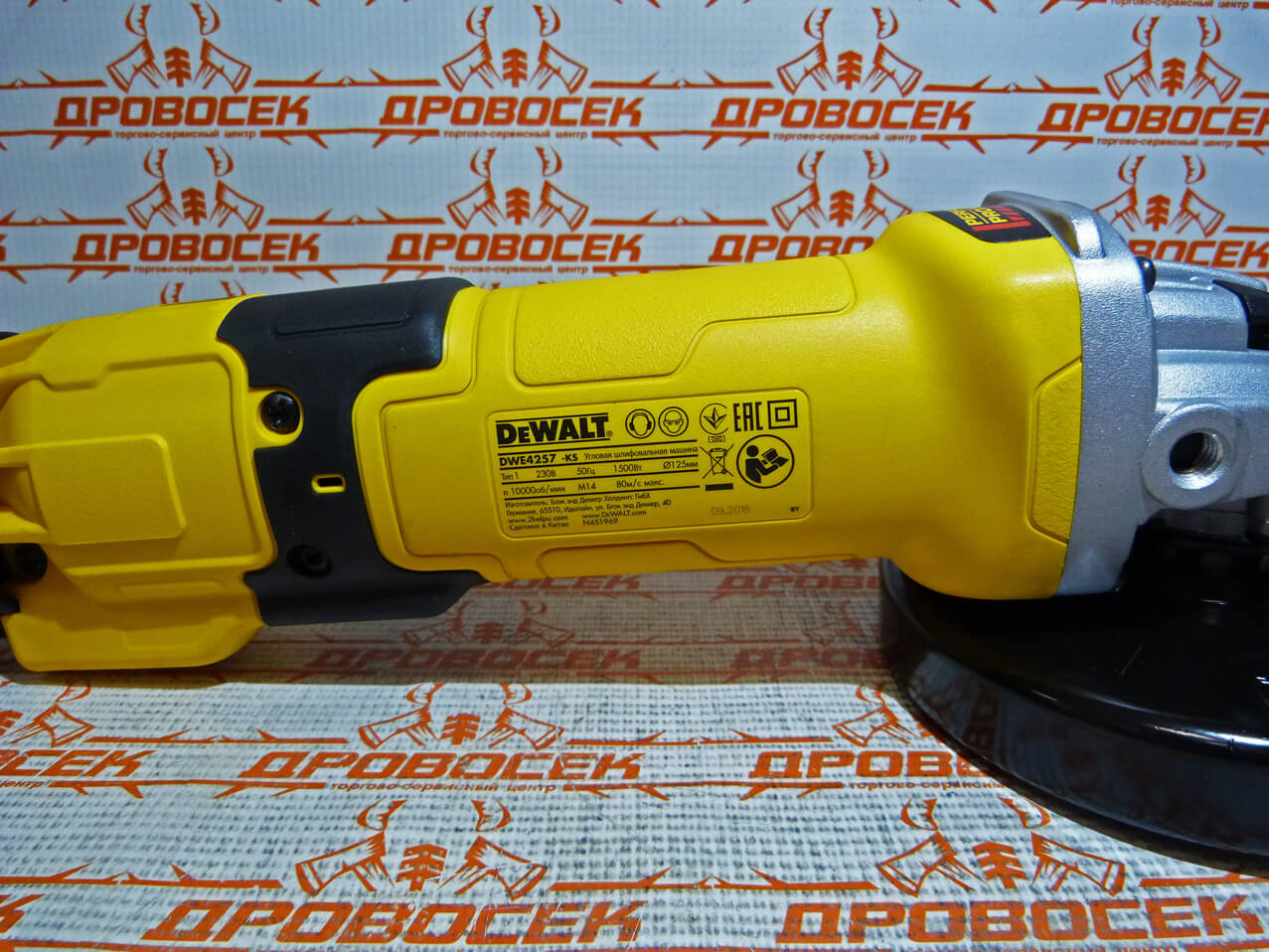 Угловая Шлифмашина Dewalt Dwe4257 Купить